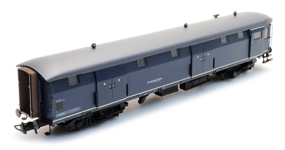 Dutch luggage wagon NS 51 84 95-40 015-3, blue. IV