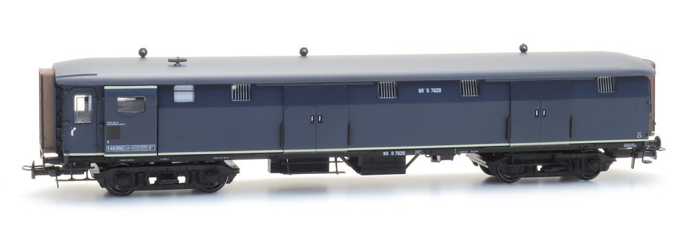 Epoch III Dutch luggage wagon NS D 7620, blue. III