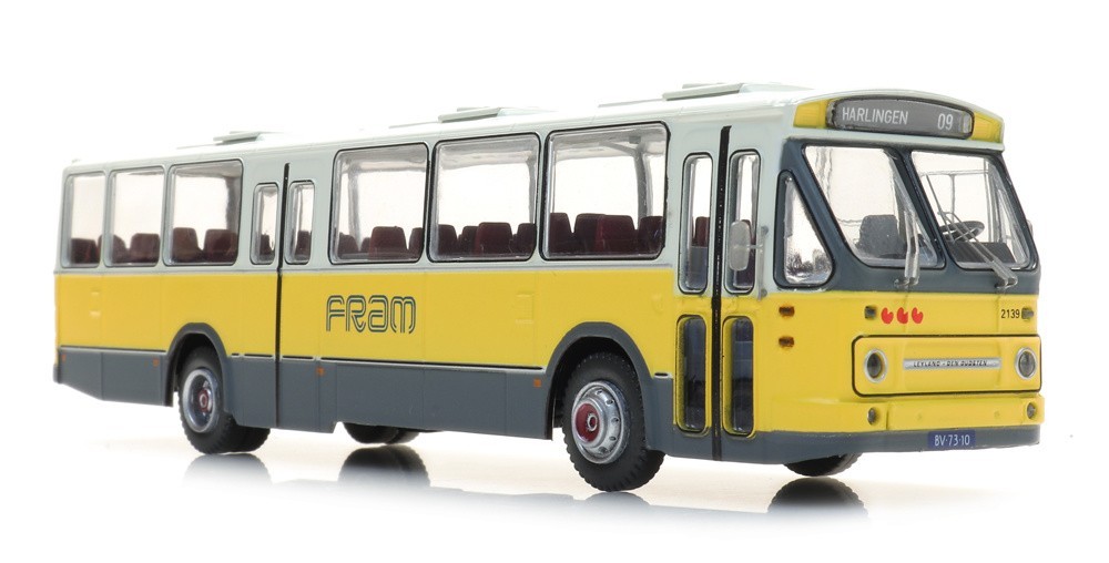 Regional bus FRAM 2139, Leyland, middle-door exit