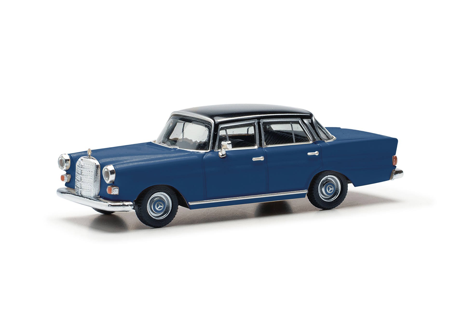 Mercedes-Benz 200 Heckflosse, blau/schwarz / Tailfin Blue/Black