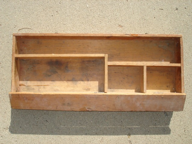 Purves Manufacturing Co. Indianapolis, IND. 1944 Tool Chest - Tray Empty