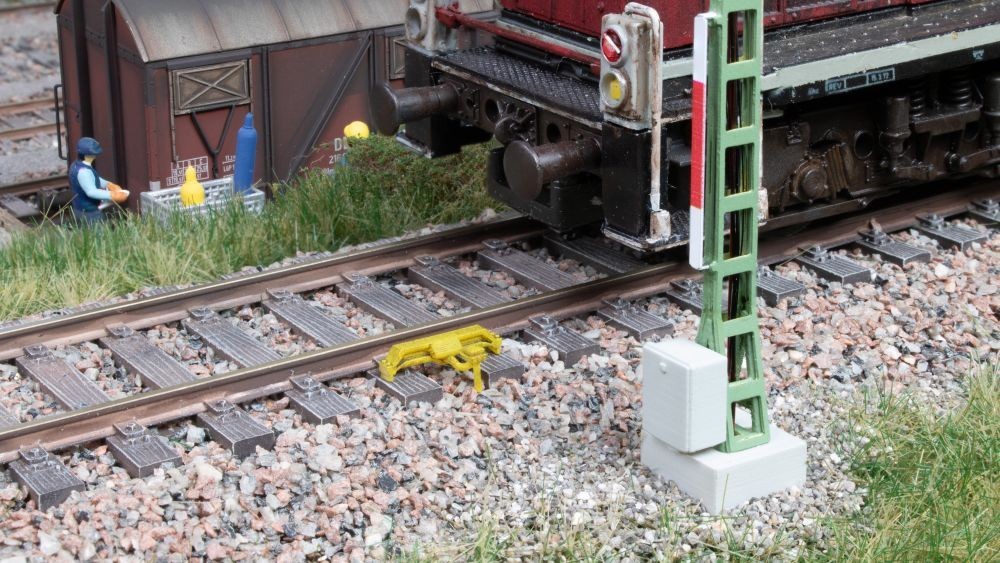 Item ref. 13603 Industry Track Magnet