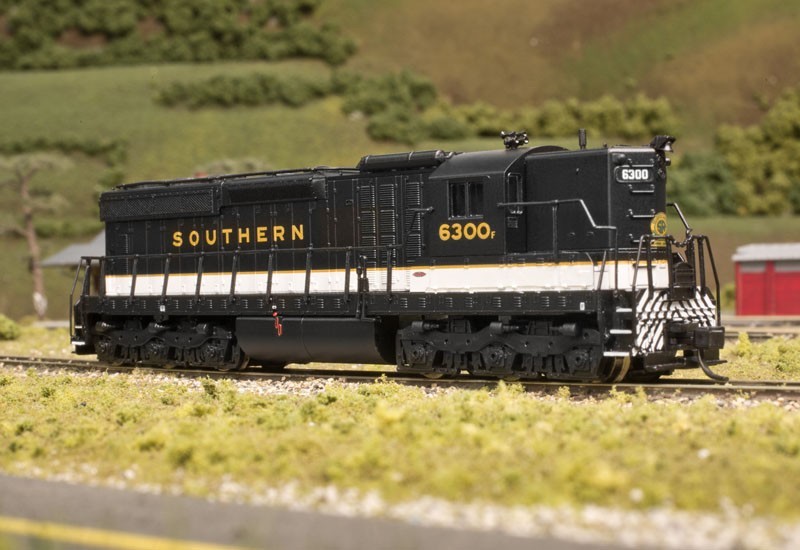 Master® N SD24  &  SD26 Locomotives