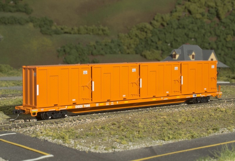 Trainman® N 85" Trash Flat Car w/Containers