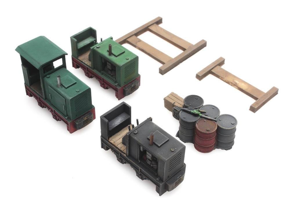 Cargo: Three narrow-gauge Windhoff locomotives