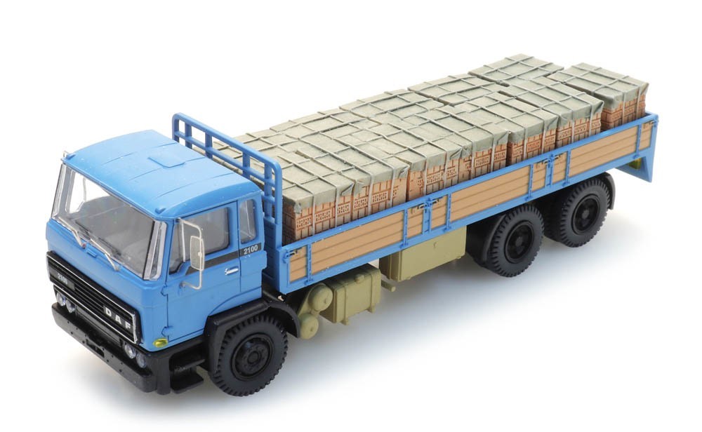 Cargo: bricks on pallets 70 x 23 mm