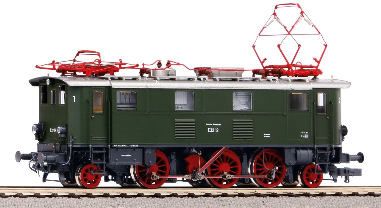 BR E 32 DB July Release